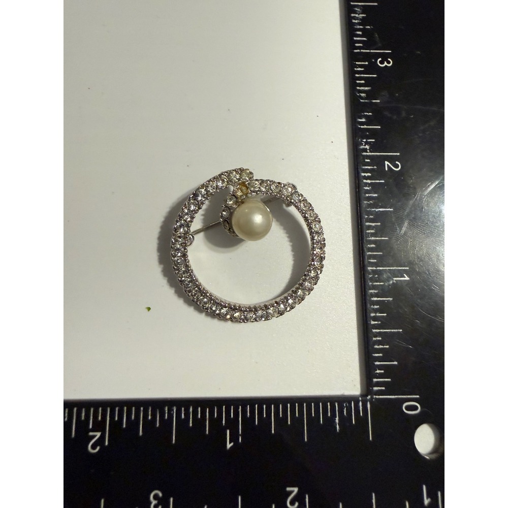 Vintage Marvella Silver Tone Rhinestone Faux Pearl Circle Brooch Pin Signed